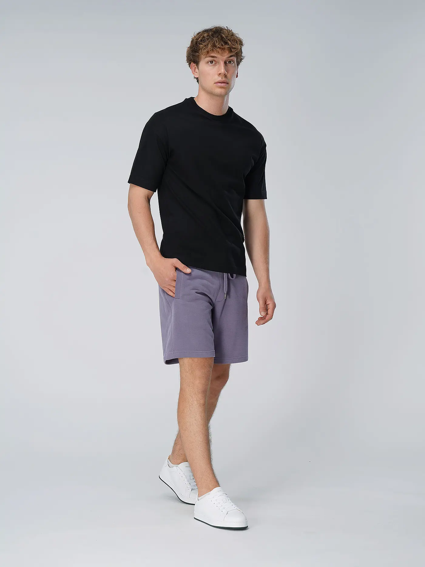 DRYKORN | T-Shirt TOMMY | schwarz